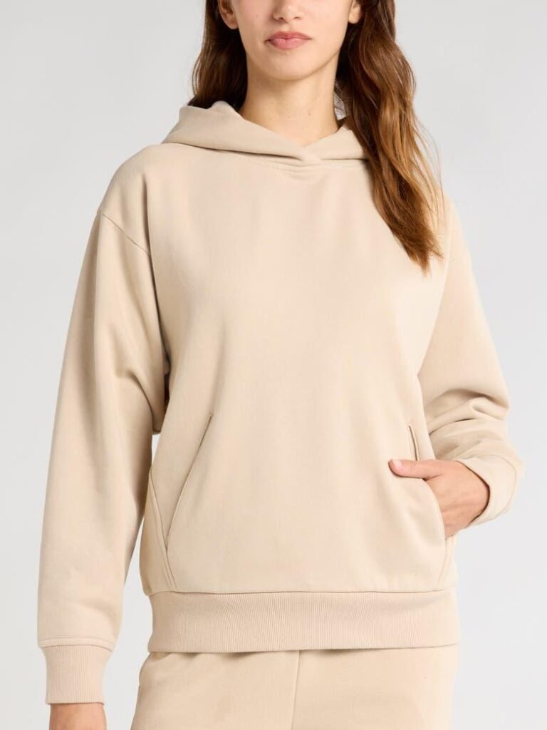 Beige Hoodie Look