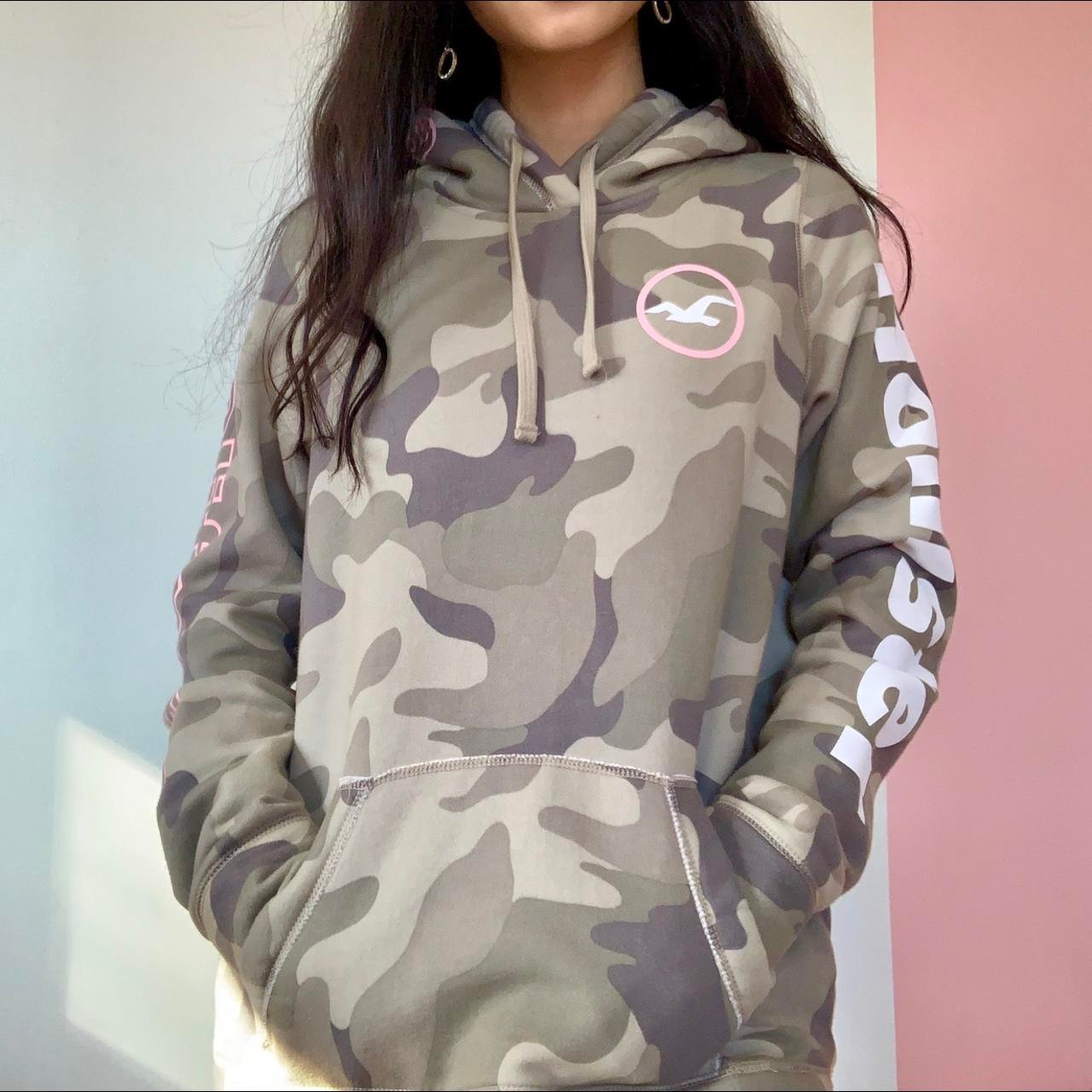 hollister camo hoodie